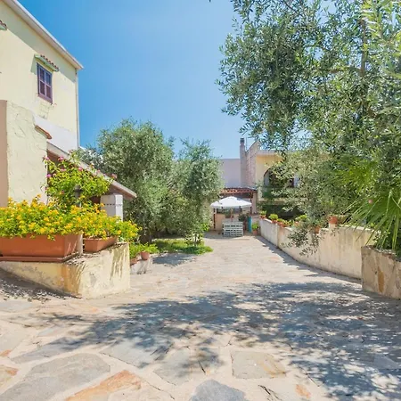 Sa Dommo De Sa Pietate Apartament